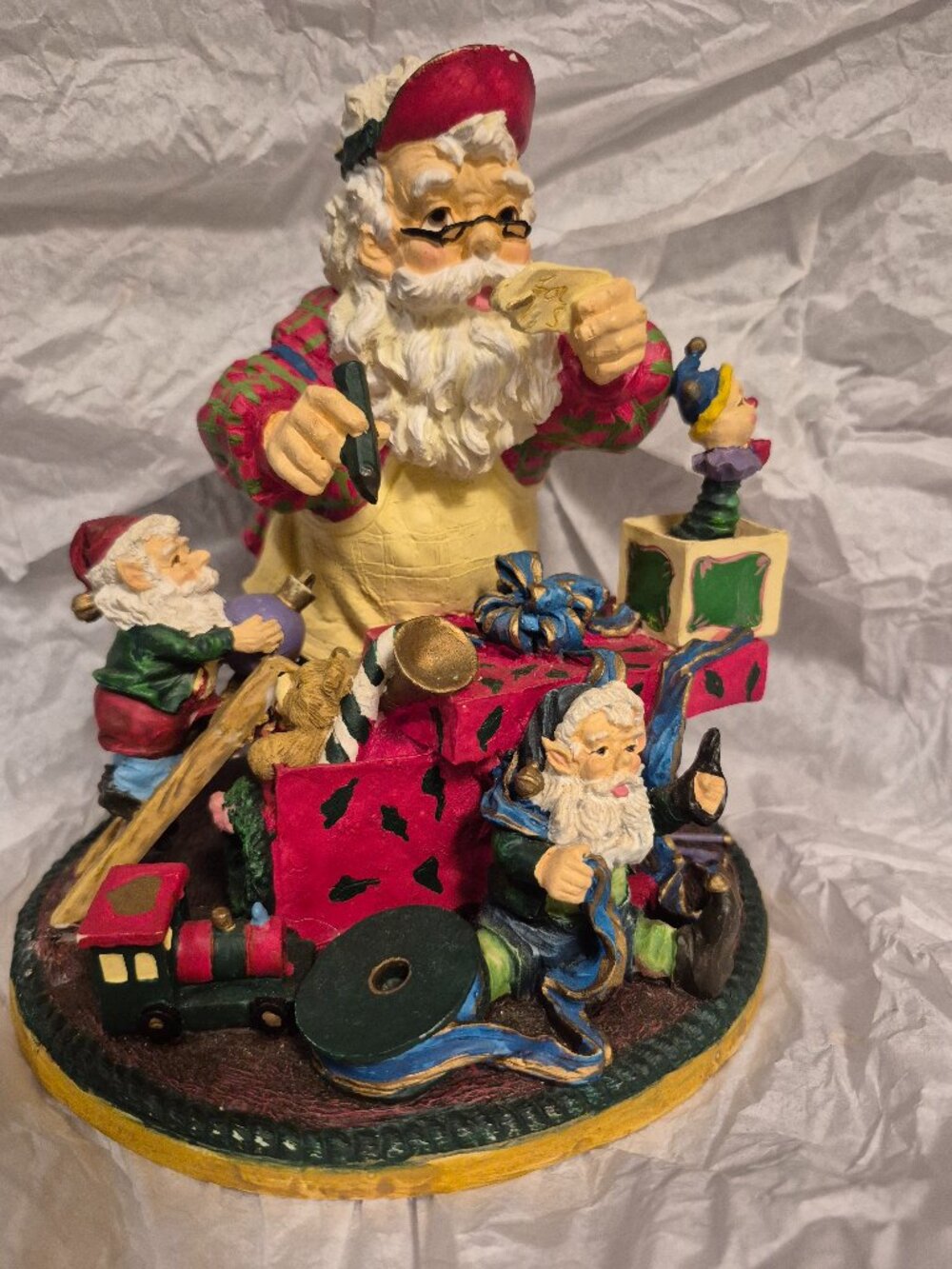 VINTAGE MUSICAL SANTA's WORKSHOP FIGURINE RESIN